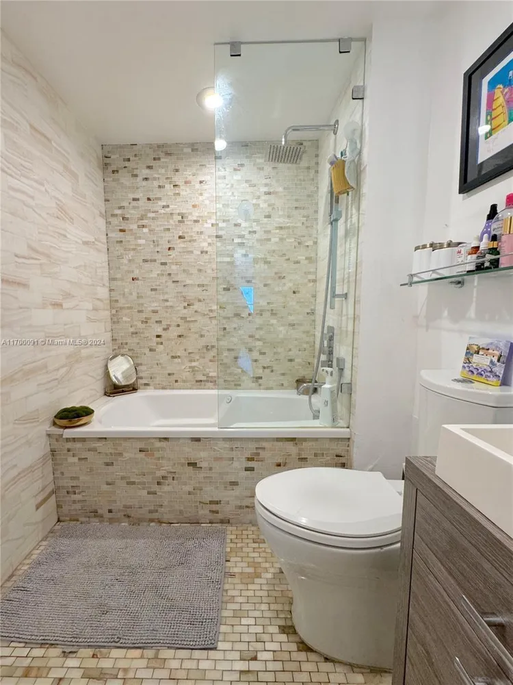 Flamingo South Beach #null image #17