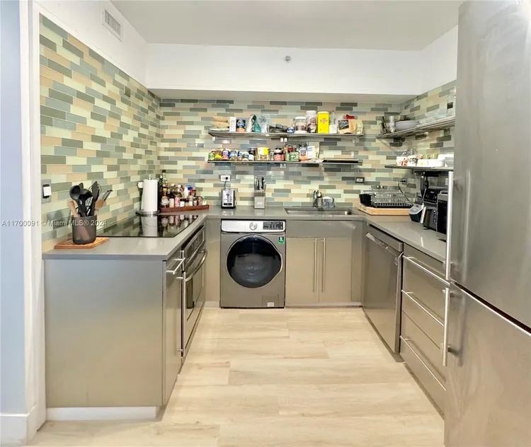 Flamingo South Beach #null image #9