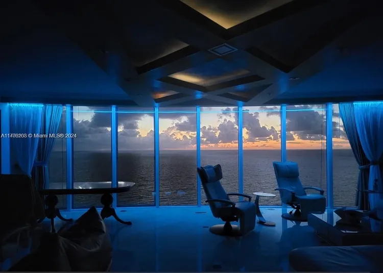 Ocean Three #2601 image #11