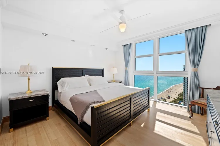 Ocean Three #2601 image #24