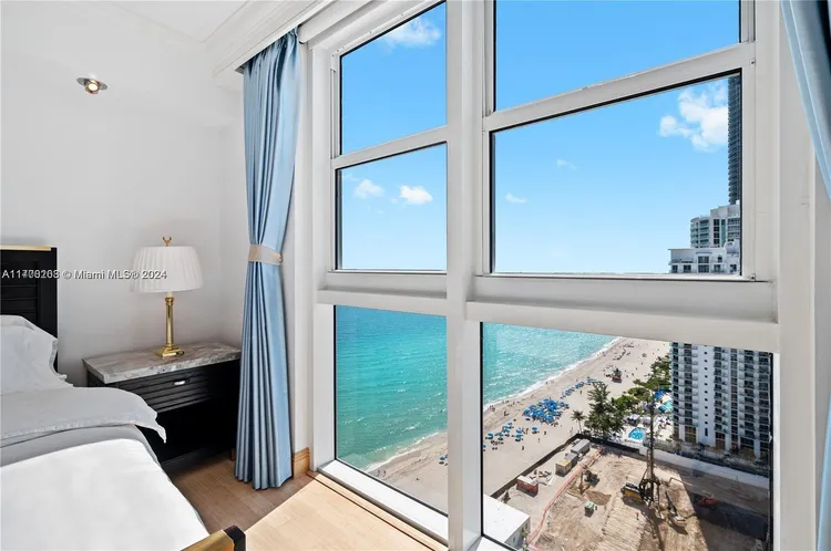 Ocean Three #2601 image #25