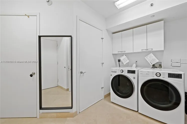 Ocean Three #2601 image #29