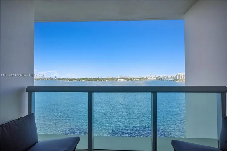 Cielo on the Bay #1002 image #23