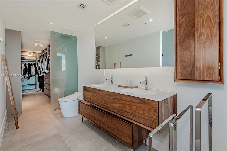 Cielo on the Bay #1002 image #26