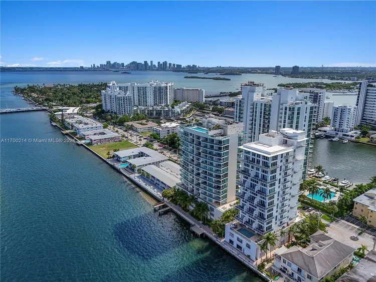 Cielo on the Bay #1002 image #39