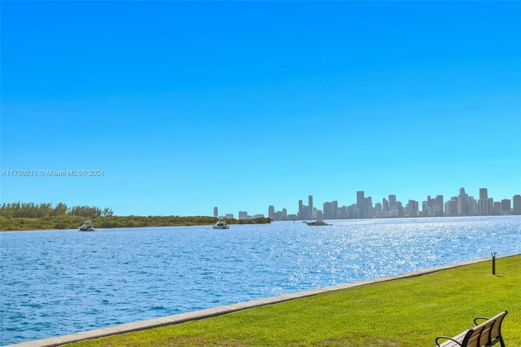 Bayside Village #2016 image #26