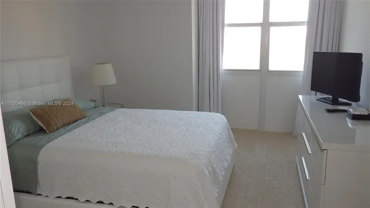 Mirasol Ocean Towers #901 image #21