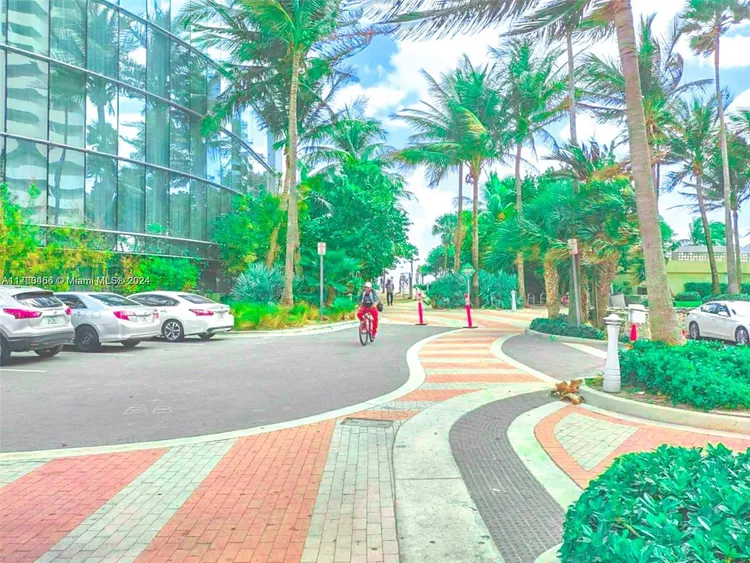 Mirasol Ocean Towers #901 image #38