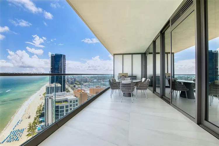 Residences by Armani Casa #3801 image #13