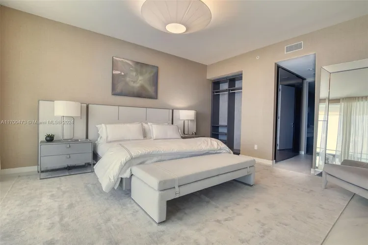 Residences by Armani Casa #3801 image #14