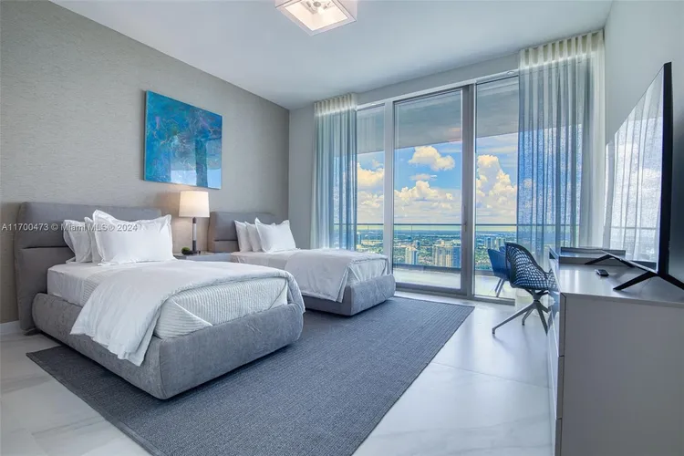 Residences by Armani Casa #3801 image #21