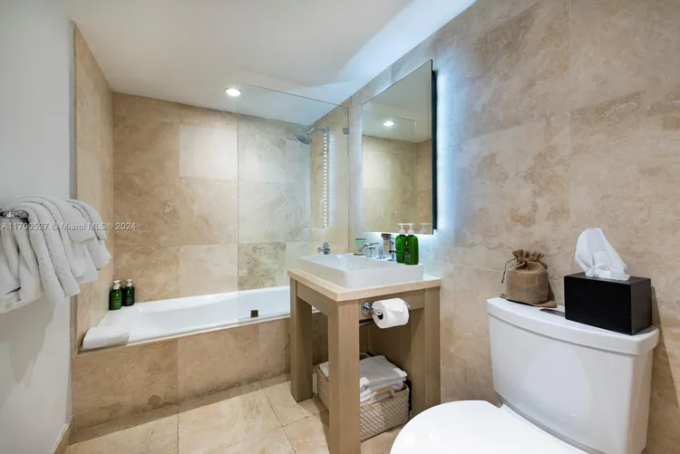 1 Hotel & Homes #1244 image #11