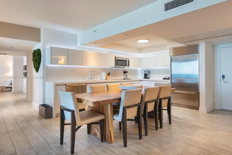 1 Hotel & Homes #1244 image #16