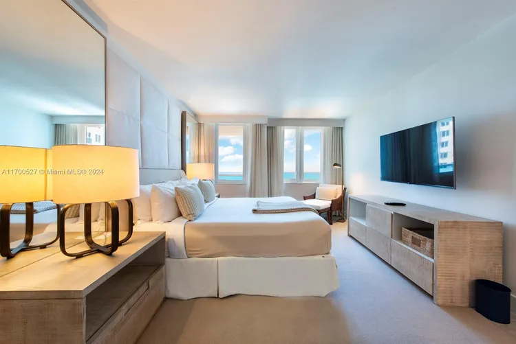 1 Hotel & Homes #1244 image #18