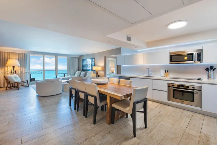 1 Hotel & Homes #1244 image #6