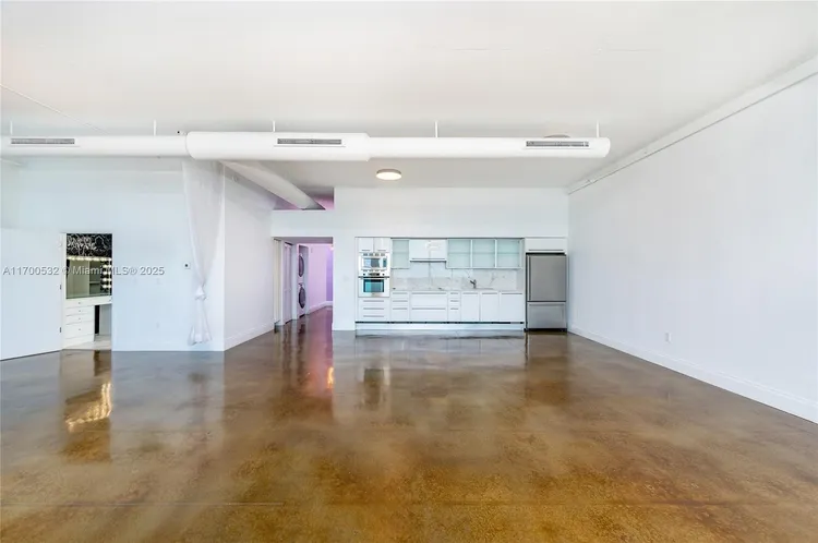 Space 01 Lofts #1203 image #15