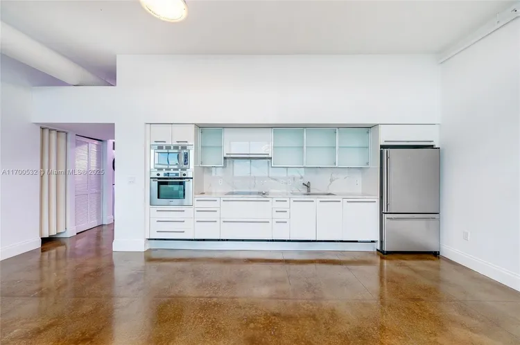 Space 01 Lofts #1203 image #16