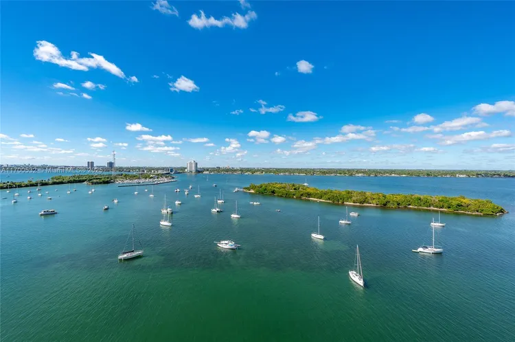 Space 01 Lofts #1203 image #28