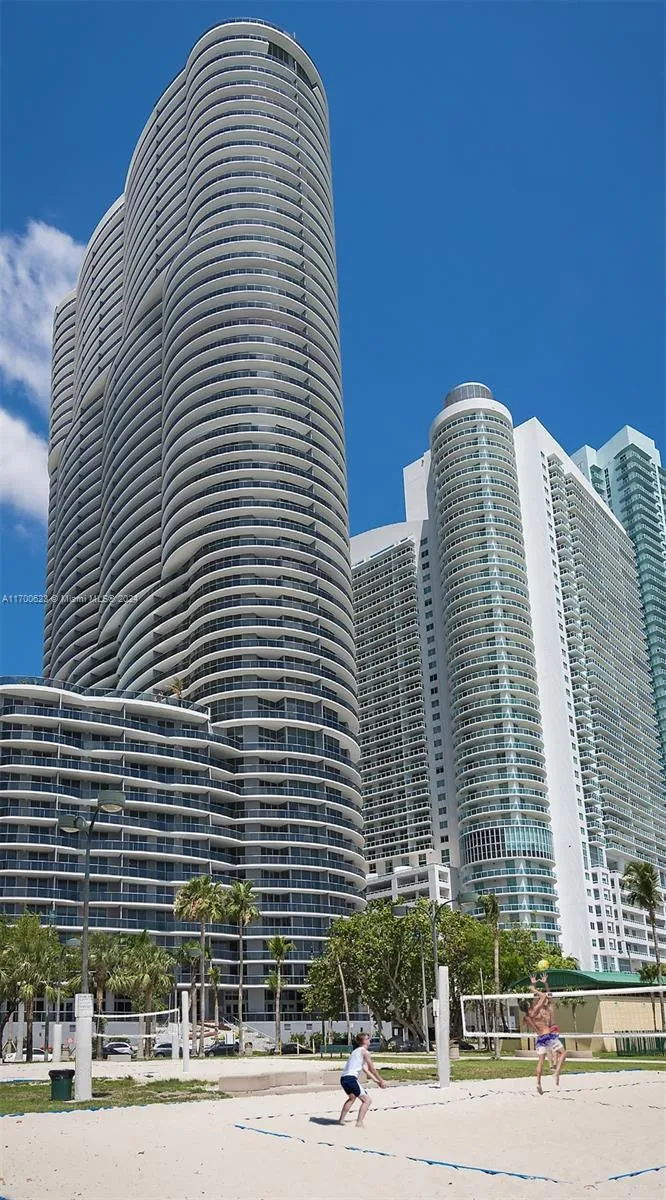 Aria on the Bay #1908 image #21