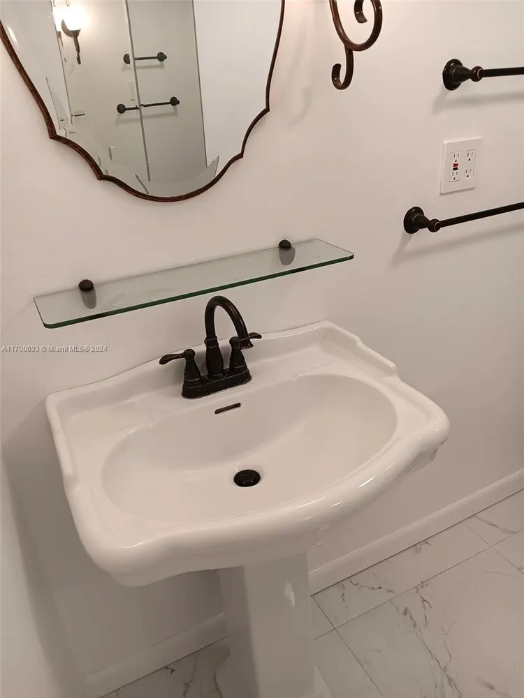 Coral Isle East #305 image #8