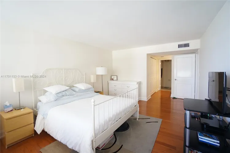 Brickell Place D #D601 image #15