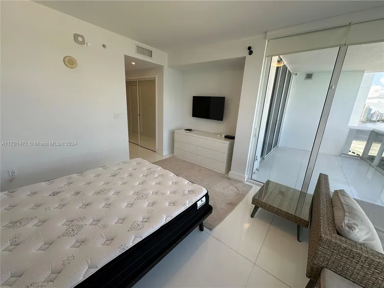 Trump Royale #1802 image #12