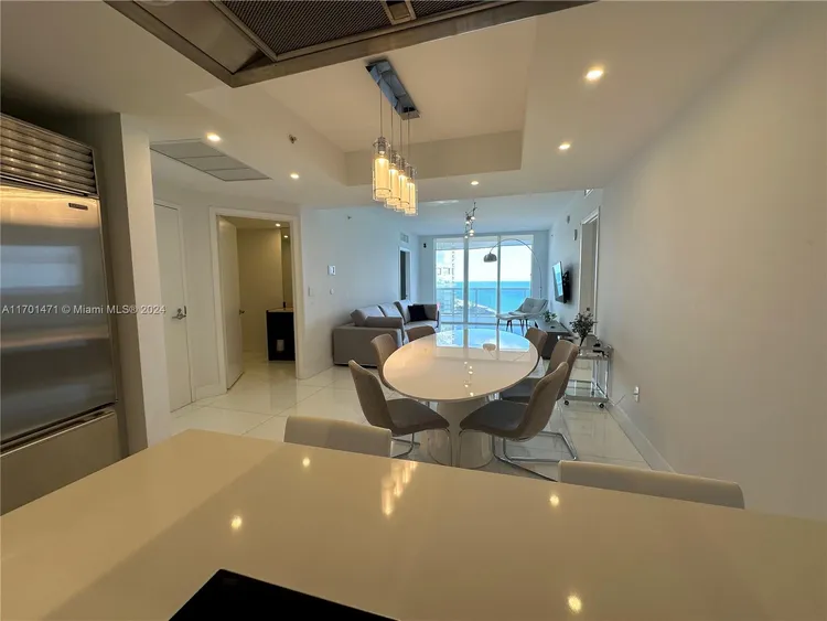 Trump Royale #1802 image #7