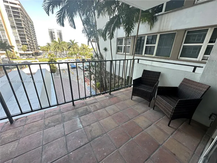 Parker Plaza Estates #201 image #23