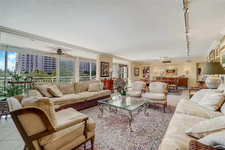 Sands of Key Biscayne #4L image #12