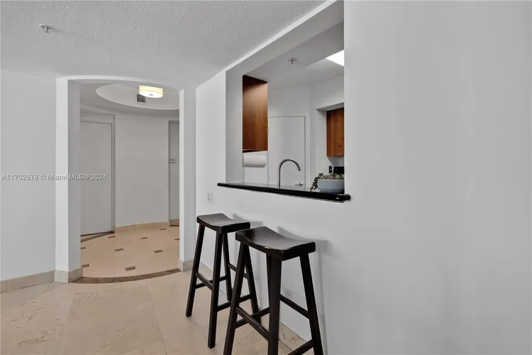 1500 Ocean Drive #503 image #12