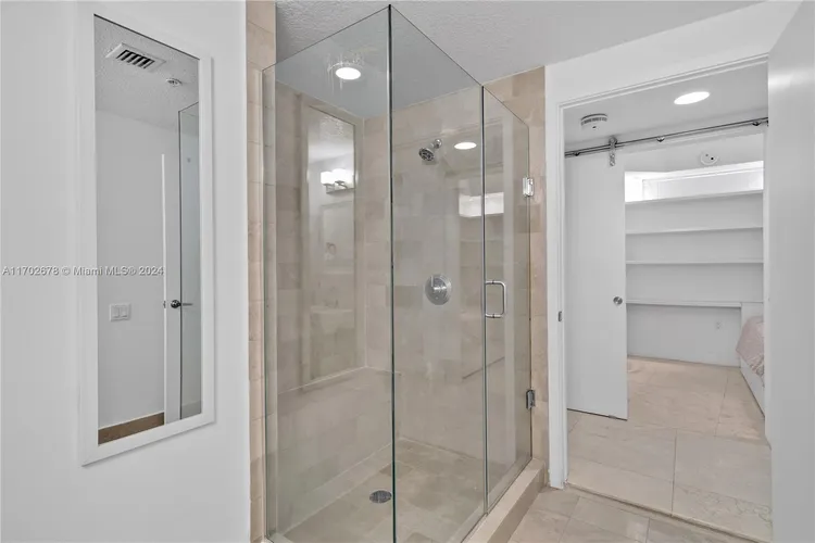 1500 Ocean Drive #503 image #19