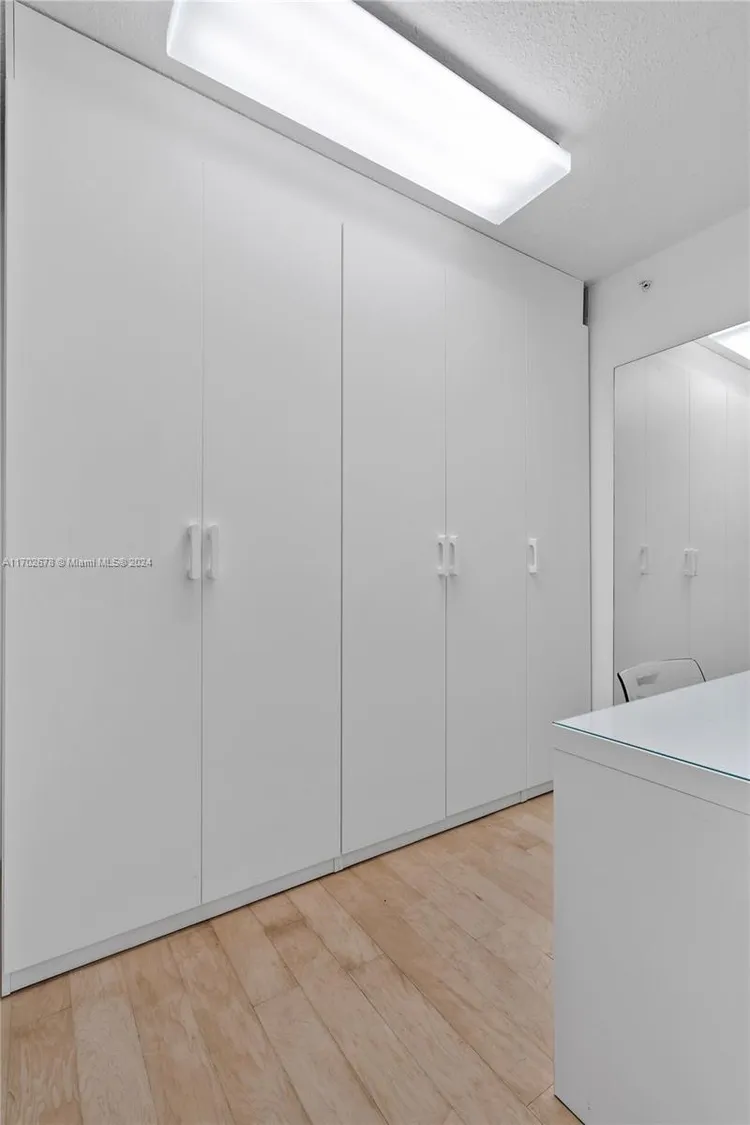 1500 Ocean Drive #503 image #28