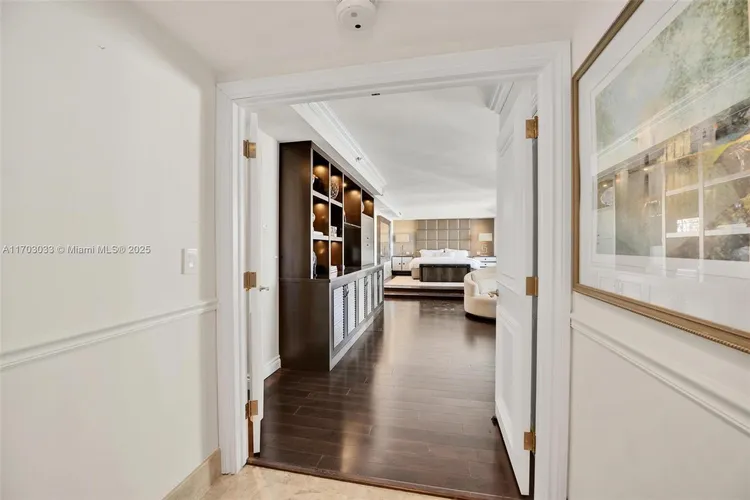 Williams Island 4000 #2106 image #15