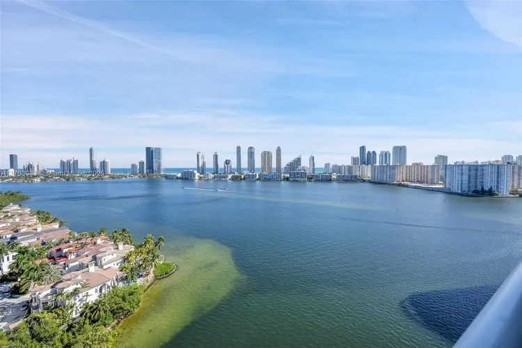 Williams Island 4000 #2106 image #29