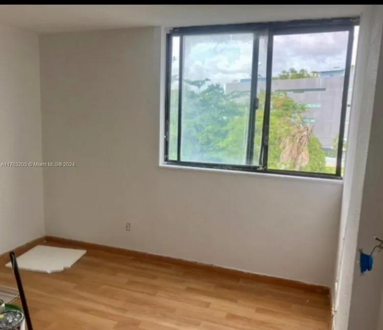 Tigertail Bay #402 image #9