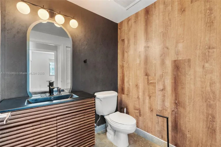 Blue #1109 image #13