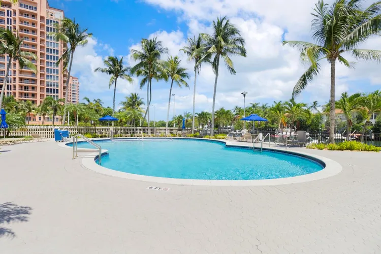 Gables Waterway Towers #618 image #17