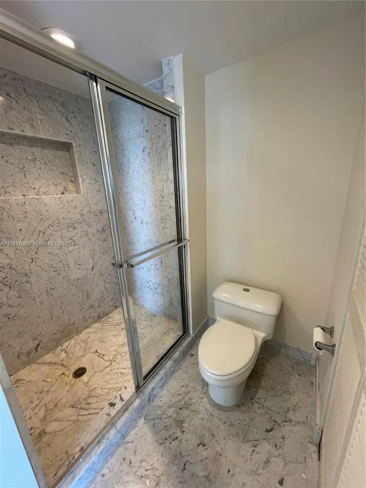 Oceania IV #843 image #15