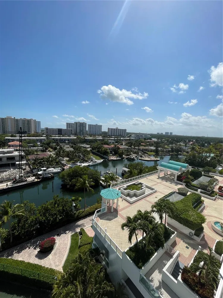 Oceania IV #843 image #20