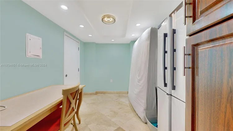 Carriage Club North #PH02 image #19