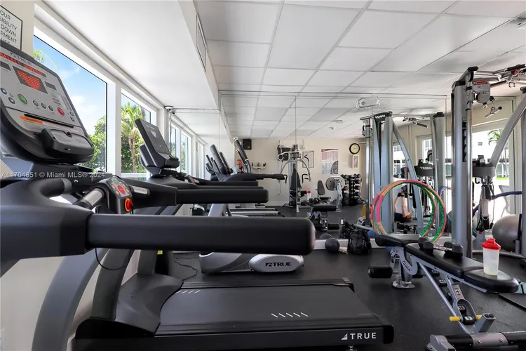 Carriage Club North #PH02 image #24