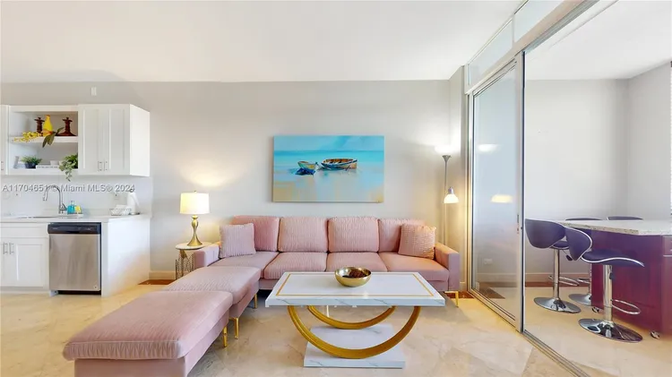 Carriage Club North #PH02 image #7