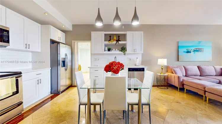 Carriage Club North #PH02 image #8