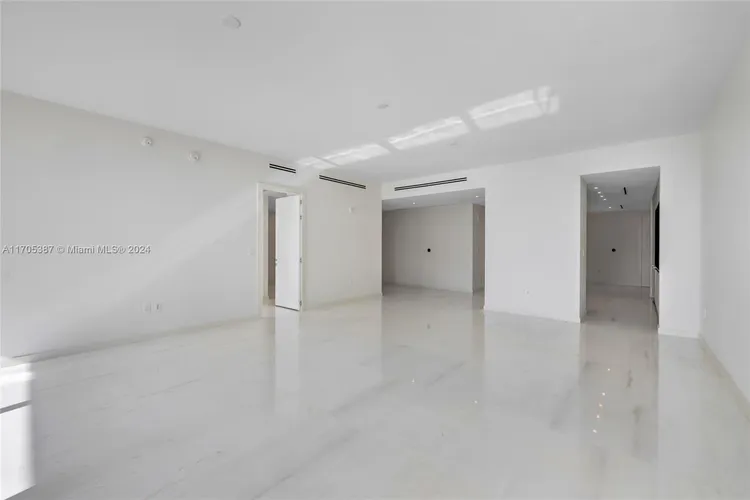 Aston Martin Residences #1603 image #10