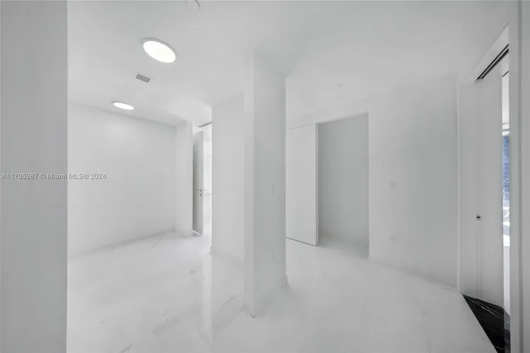 Aston Martin Residences #1603 image #26