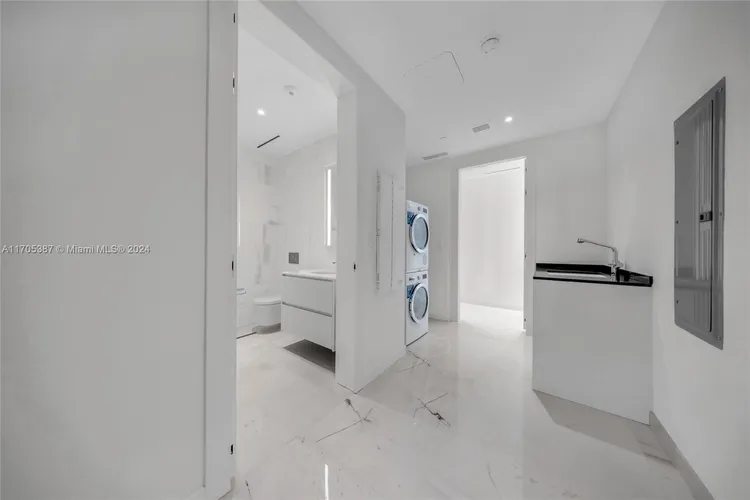 Aston Martin Residences #1603 image #47