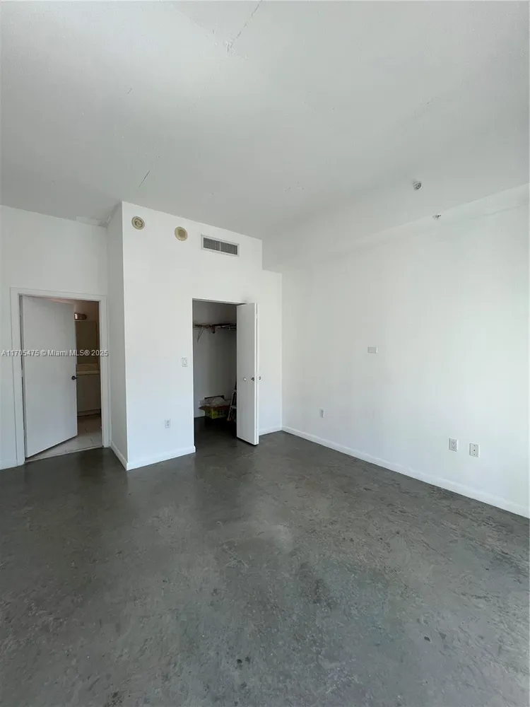 Loft Downtown II #1906 image #11