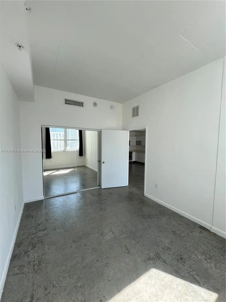 Loft Downtown II #1906 image #8