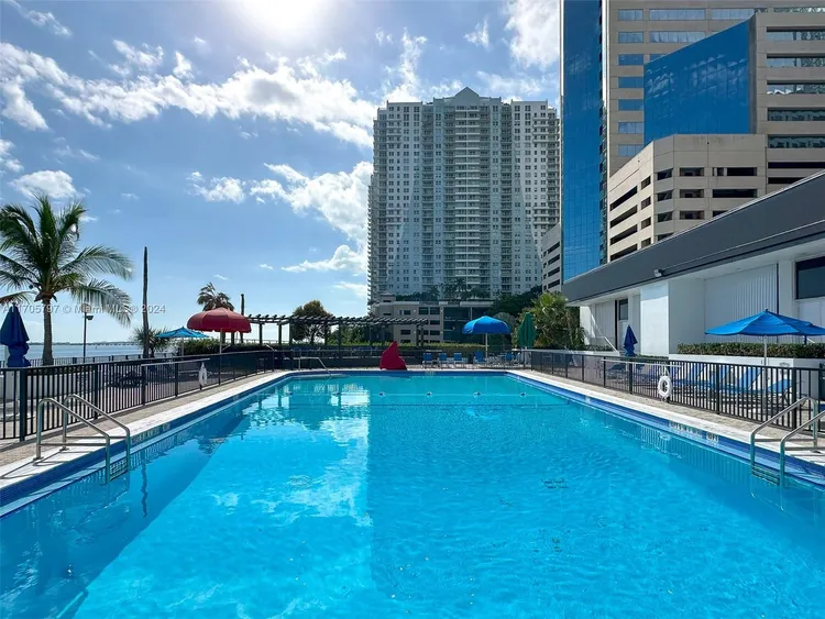 Four Ambassadors #705 image #22