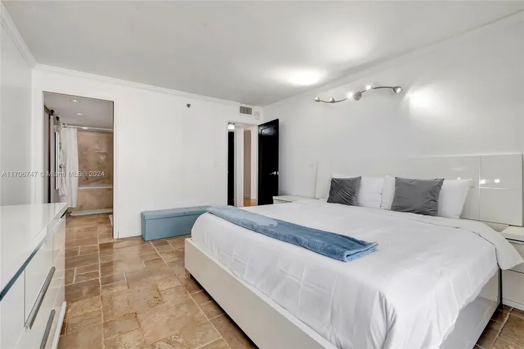 The Riviera Condo #1411 image #21